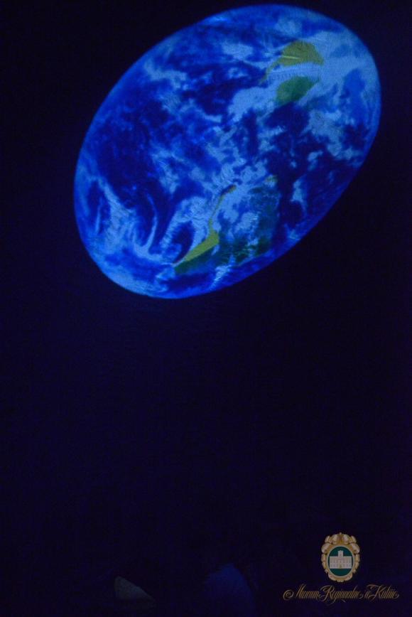 Mobilne planetarium w Muzeum