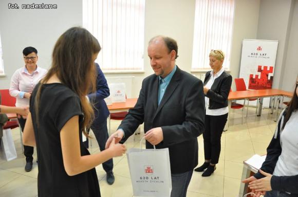 Miejski konkurs historyczny w Żychlinie rozstrzygnięty