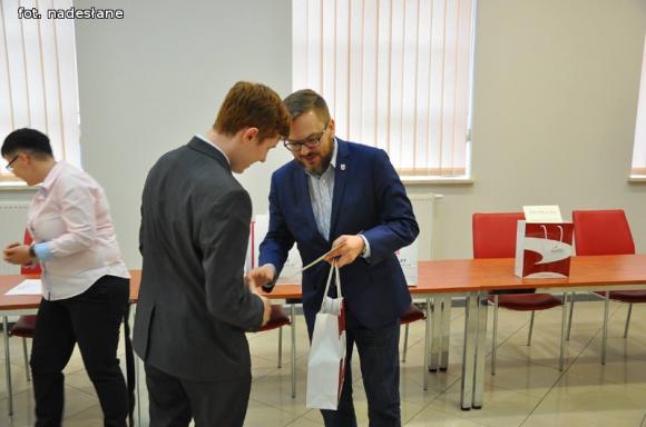 Miejski konkurs historyczny w Żychlinie rozstrzygnięty