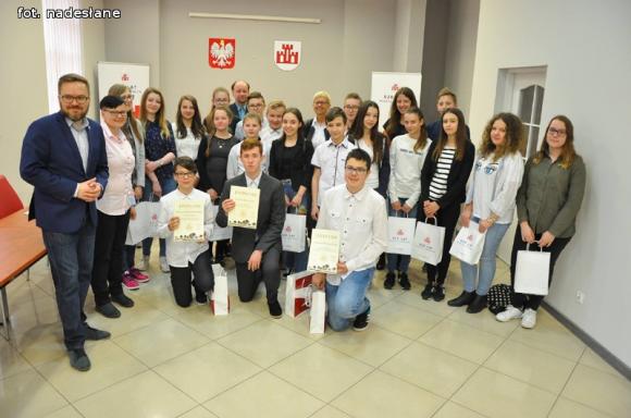 Miejski konkurs historyczny w Żychlinie rozstrzygnięty