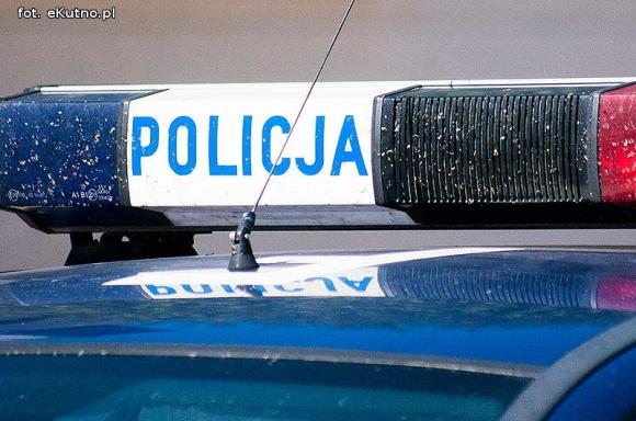 Dwa wypadki, sześć kolizji i pijany kierowca z zakazem prowadzenia pojazdów