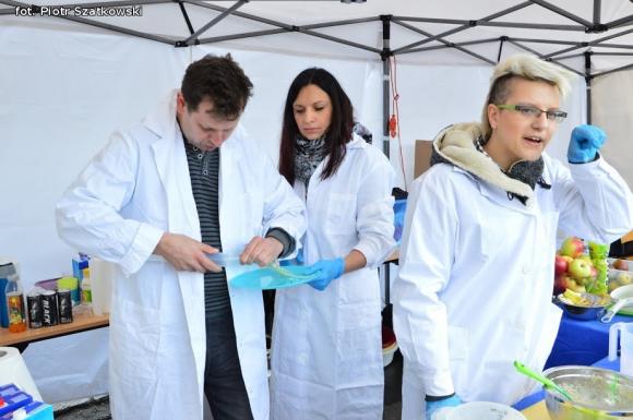 Atrakcyjna oferta trzeciego Kutnowskiego Pikniku Naukowego. Kasprowicz miał najlepsze stoisko