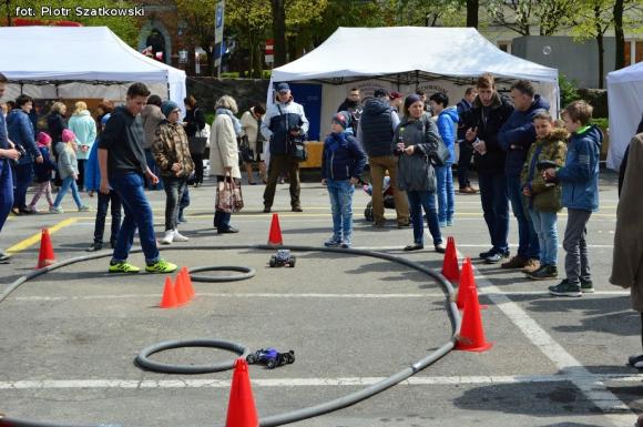 Atrakcyjna oferta trzeciego Kutnowskiego Pikniku Naukowego. Kasprowicz miał najlepsze stoisko