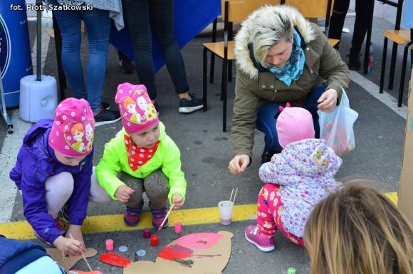 Atrakcyjna oferta trzeciego Kutnowskiego Pikniku Naukowego. Kasprowicz miał najlepsze stoisko