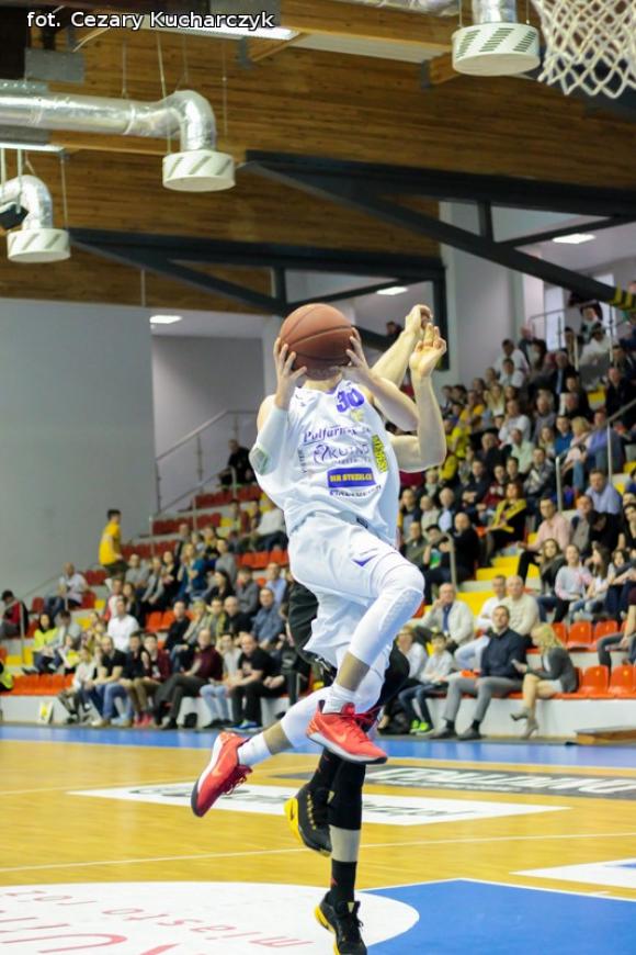 MKS Dąbrowa Górnicza wygrywa w Kutnie