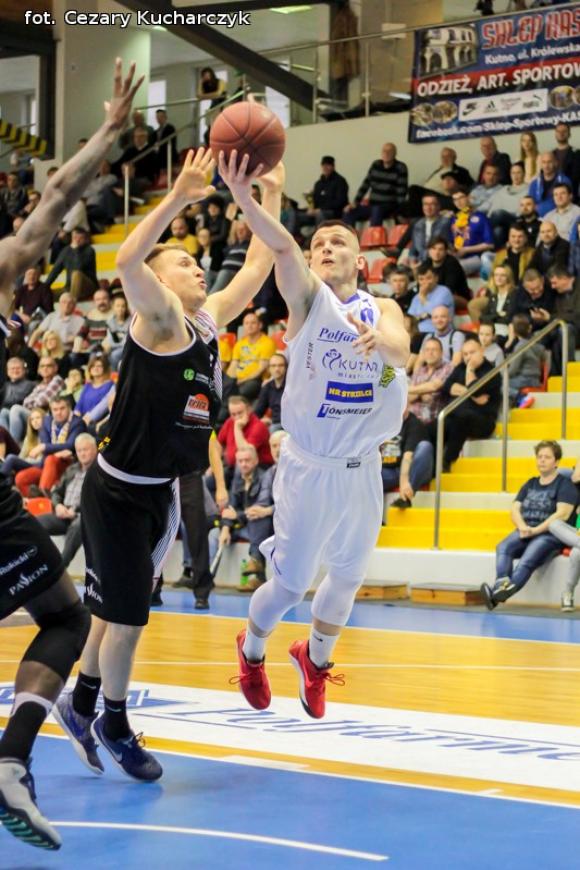 MKS Dąbrowa Górnicza wygrywa w Kutnie