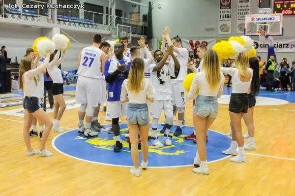 MKS Dąbrowa Górnicza wygrywa w Kutnie