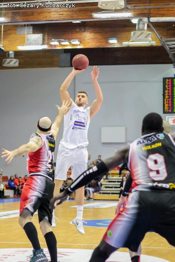 MKS Dąbrowa Górnicza wygrywa w Kutnie