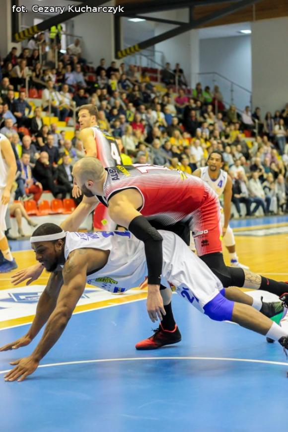 MKS Dąbrowa Górnicza wygrywa w Kutnie