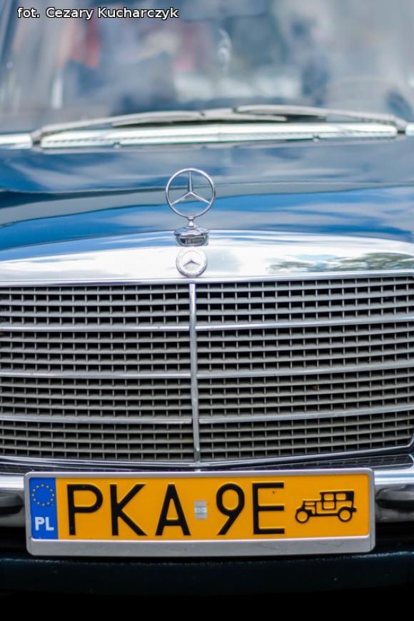 45 lat Kutnowskiego Domu Kultury: zasłużeni, wystawy i folklor kutnowski