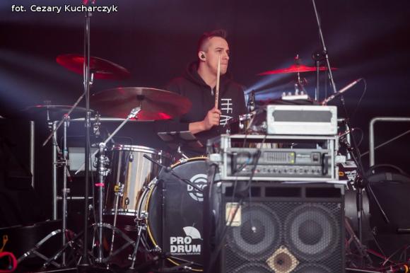 Zamykam oczy, tak bardzo nudzę się... Patryk Kumór w Kutnie