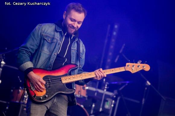 Zamykam oczy, tak bardzo nudzę się... Patryk Kumór w Kutnie