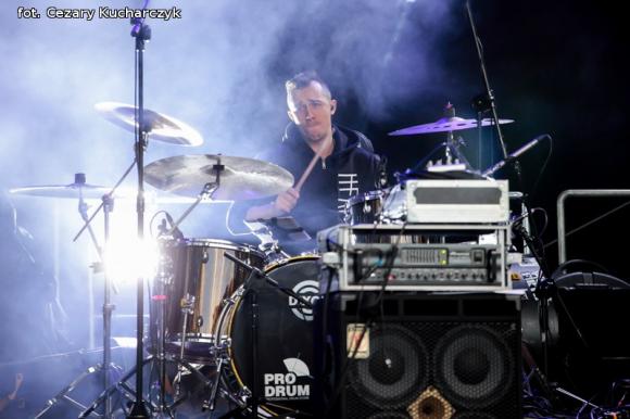 Zamykam oczy, tak bardzo nudzę się... Patryk Kumór w Kutnie