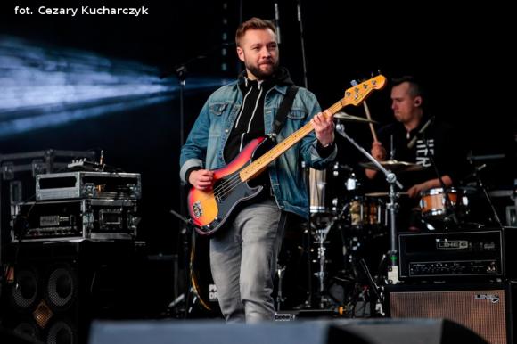 Zamykam oczy, tak bardzo nudzę się... Patryk Kumór w Kutnie