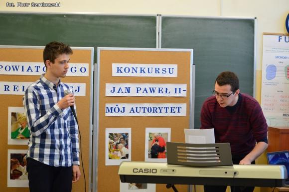 Śpiewali na chwałę Bogu. Konkurs piosenki w Katolickim Liceum Ogólnokształcącym