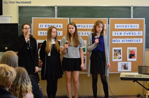 Śpiewali na chwałę Bogu. Konkurs piosenki w Katolickim Liceum Ogólnokształcącym