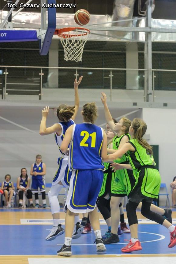 Pierwszy dzień Półfinałów Mistrzostw Polski Młodziczek. Jutro kibicuj naszym dziewczynom