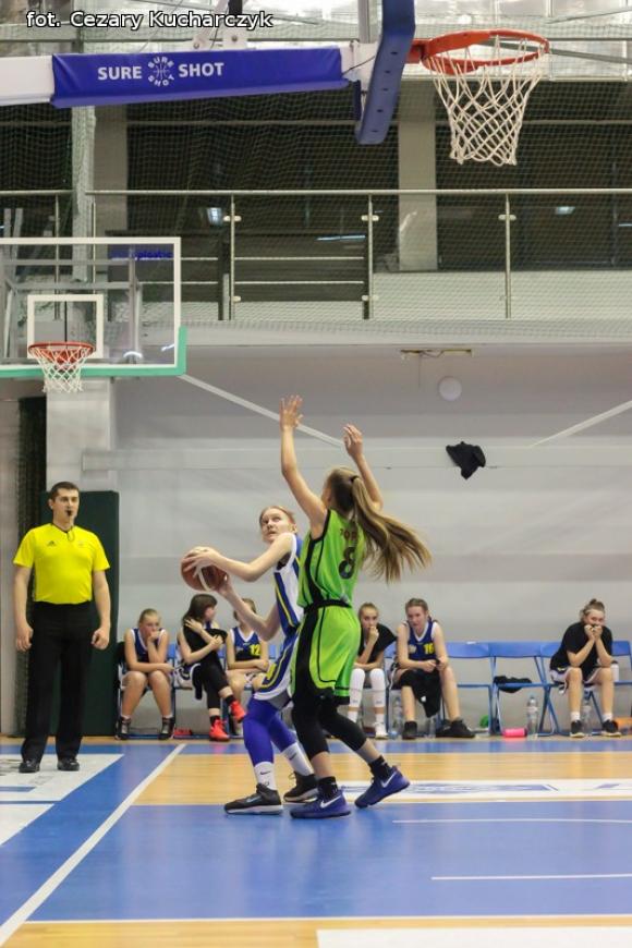 Pierwszy dzień Półfinałów Mistrzostw Polski Młodziczek. Jutro kibicuj naszym dziewczynom