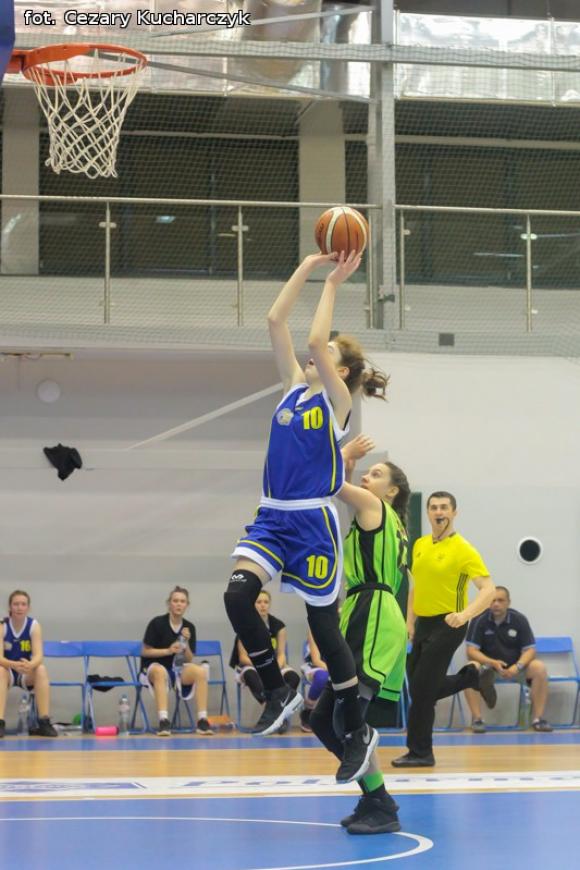 Pierwszy dzień Półfinałów Mistrzostw Polski Młodziczek. Jutro kibicuj naszym dziewczynom