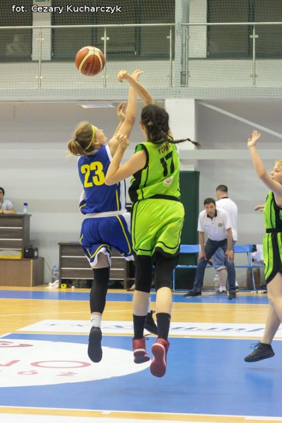 Pierwszy dzień Półfinałów Mistrzostw Polski Młodziczek. Jutro kibicuj naszym dziewczynom