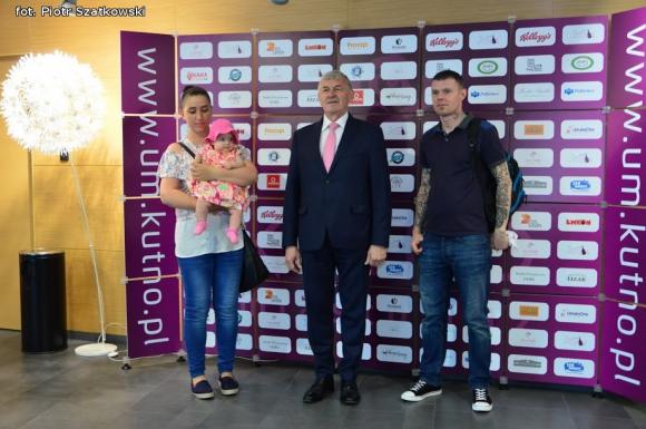 Różana Rodzina. Maluchy z Kutna obdarowane