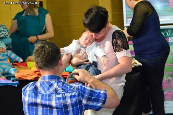 Różana Rodzina. Maluchy z Kutna obdarowane