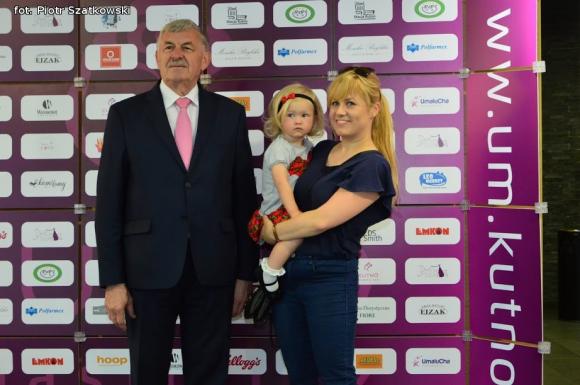 Różana Rodzina. Maluchy z Kutna obdarowane