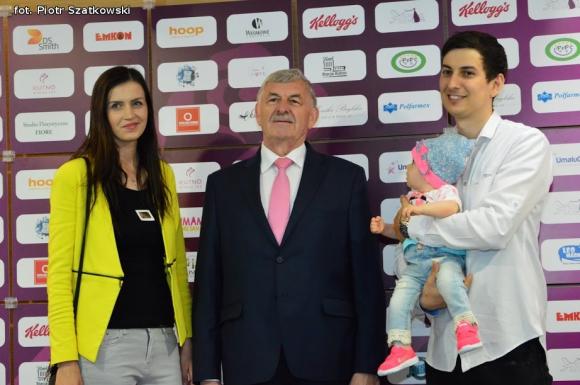 Różana Rodzina. Maluchy z Kutna obdarowane