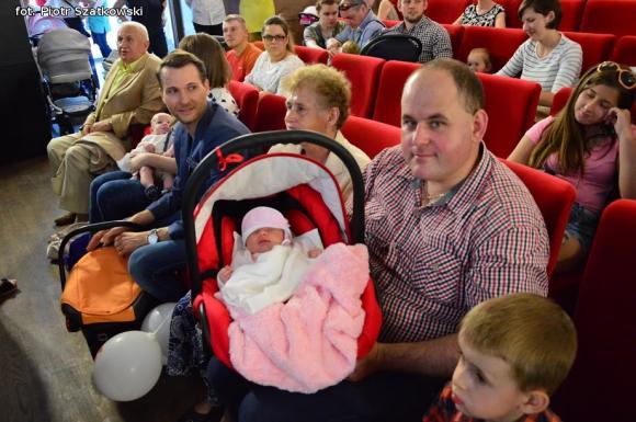 Różana Rodzina. Maluchy z Kutna obdarowane