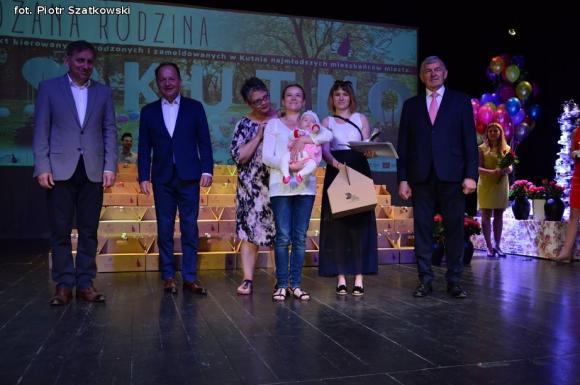 Różana Rodzina. Maluchy z Kutna obdarowane