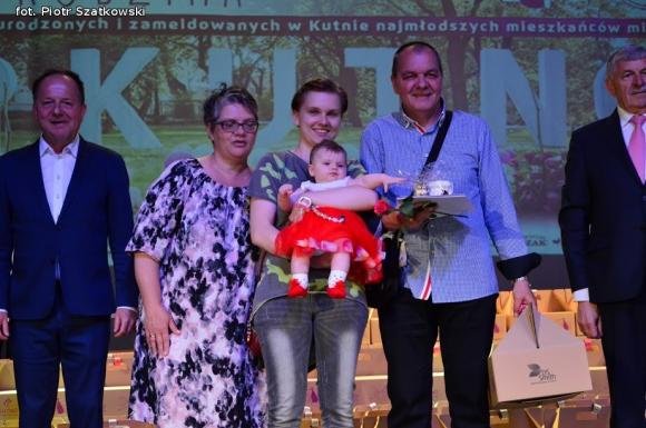 Różana Rodzina. Maluchy z Kutna obdarowane