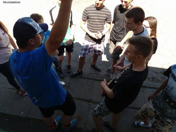 Młodzież z DoMOStwa i Fundacja Urban Forms wykonają mural w Żychlinie