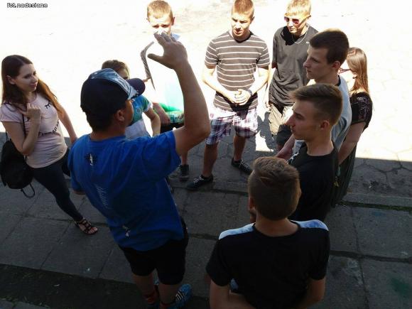 Młodzież z DoMOStwa i Fundacja Urban Forms wykonają mural w Żychlinie