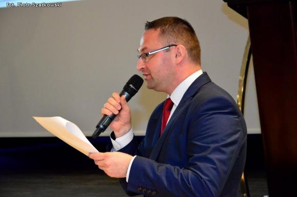 Uczennice z Kasprowicza wygrały konkurs o patronie I LO. Polecą szybowcem!