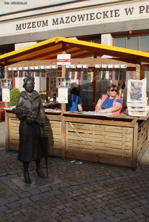 Bibeloty, pamiątki historyczne i rękodzieło. Zapraszamy do Płocka