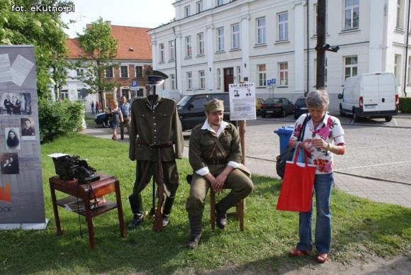 Bibeloty, pamiątki historyczne i rękodzieło. Zapraszamy do Płocka