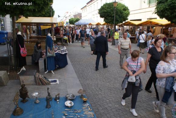 Bibeloty, pamiątki historyczne i rękodzieło. Zapraszamy do Płocka