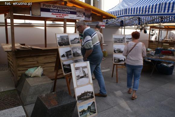 Bibeloty, pamiątki historyczne i rękodzieło. Zapraszamy do Płocka
