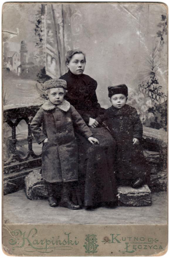 Świadek czasu, światło prawdy/Było i nie minie. Bogata kutnowska tradycja fotograficzna