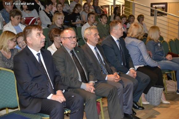 To miejsce, ten czas... Spektakl uczniów 