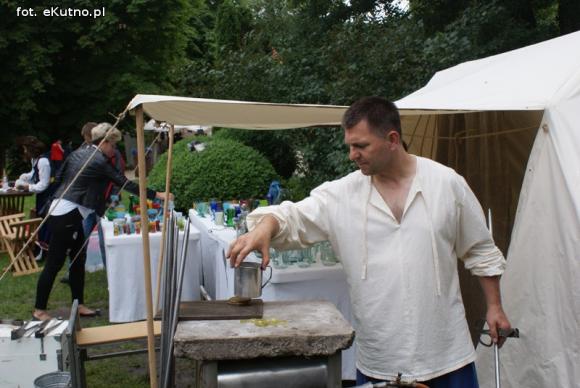 Zabawy na Zamku w Oporowie