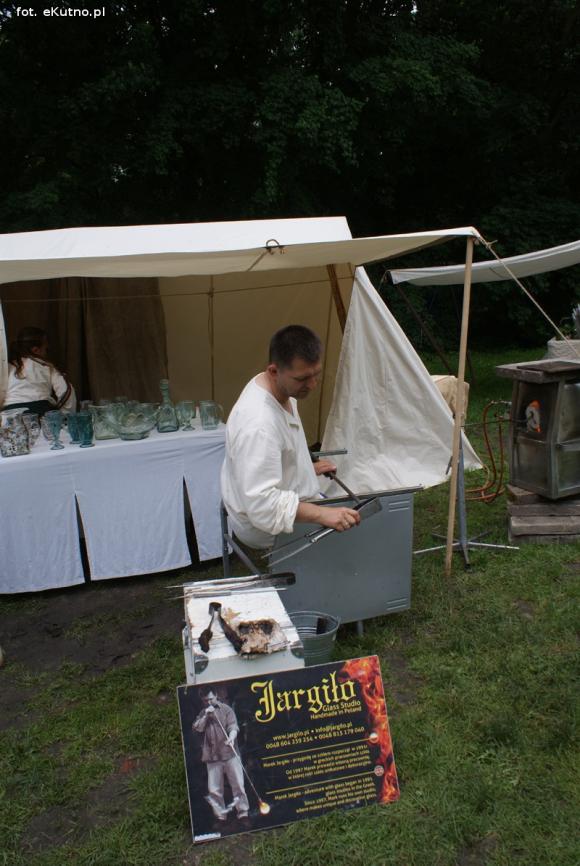 Zabawy na Zamku w Oporowie