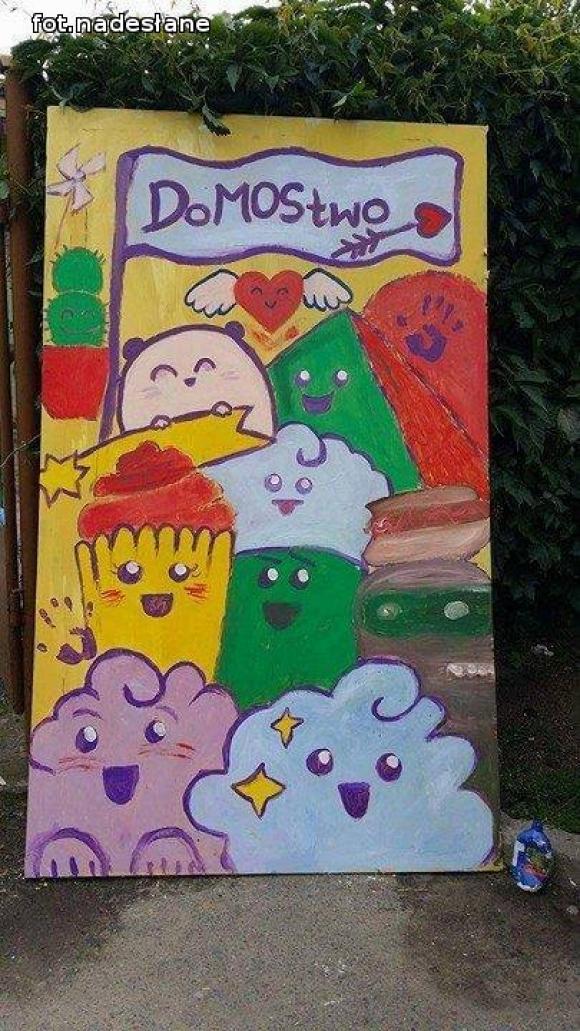 Super mural w Żychlinie. Piknik DoMOStwa