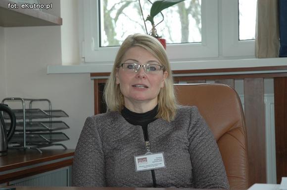 Który dyrektor placówki miejskiej najlepiej zarabia?