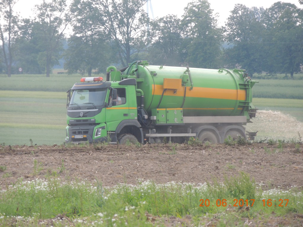 Siemianów. Wylewy na pola