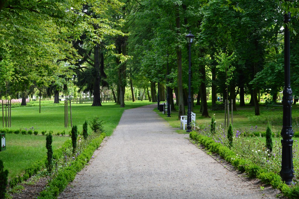 Alejki Parku Wiosny Ludów