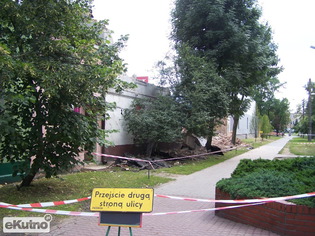 Wyburzanie na Jasnej w Kutnie