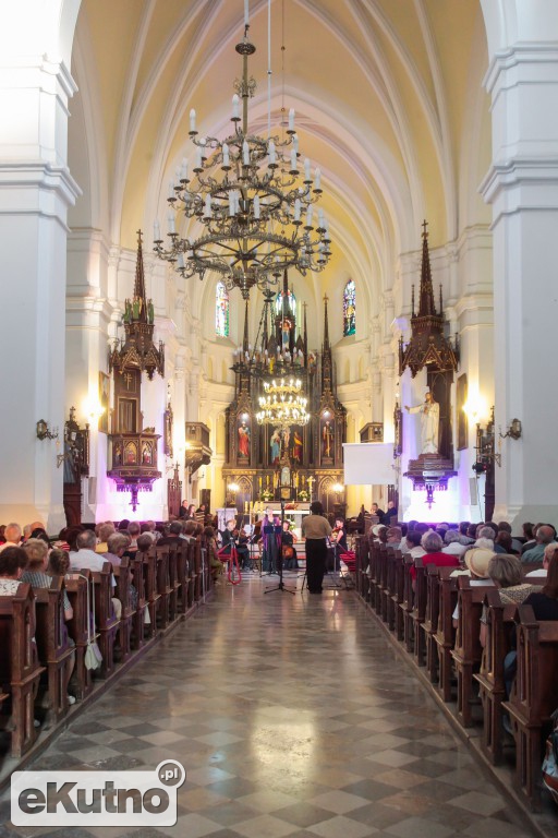 Muzyka sakralna na letnim festiwalu