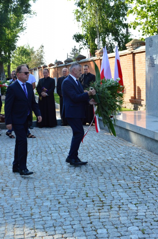 Cześć i chwała bohaterom Powstania Warszawskiego