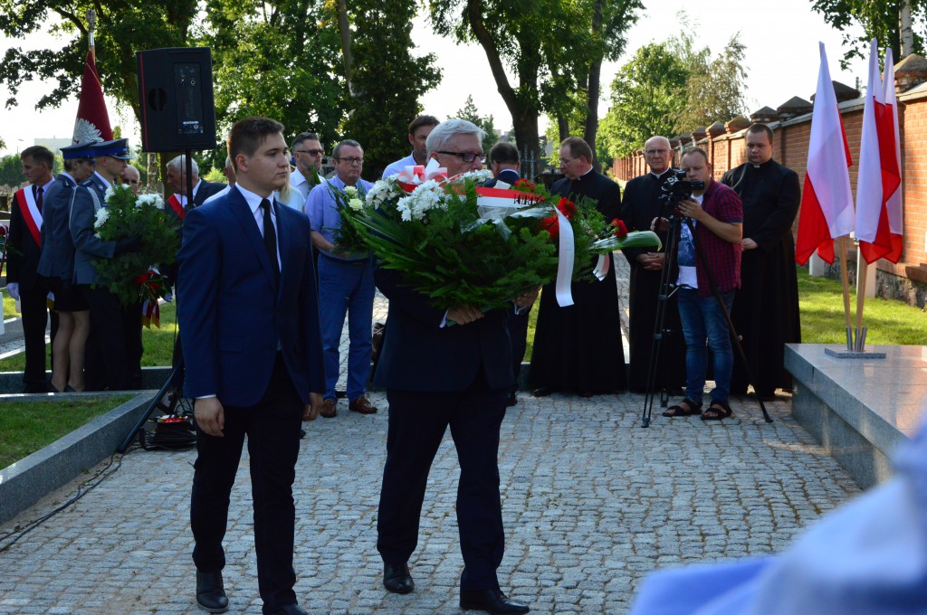 Cześć i chwała bohaterom Powstania Warszawskiego